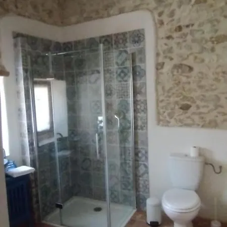 Beautiful With Large Swimming Pool Within Walking Distance Of A Charming, Lively Village Goudargues