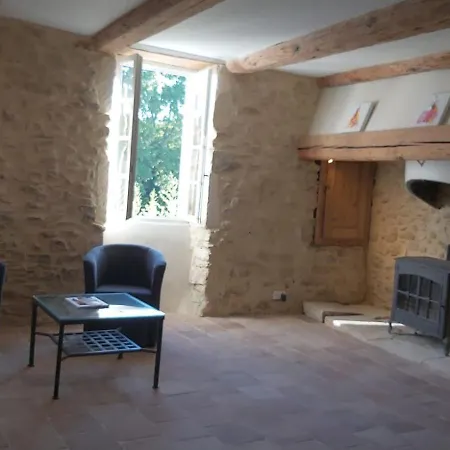 Ferienhaus Beautiful With Large Swimming Pool Within Walking Distance Of A Charming, Lively Village Goudargues