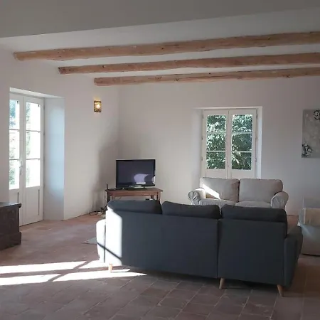 Beautiful With Large Swimming Pool Within Walking Distance Of A Charming, Lively Village