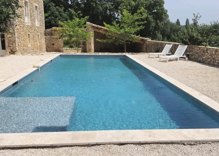 Dom wakacyjny Beautiful With Large Swimming Pool Within Walking Distance Of A Charming, Lively Village