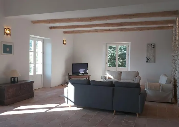 Beautiful With Large Swimming Pool Within Walking Distance Of A Charming, Lively Village